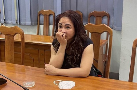 1 Dien Bien Nong Vu Ca Si Vy Oanh To Cao Ba Nguyen Phuong Hang