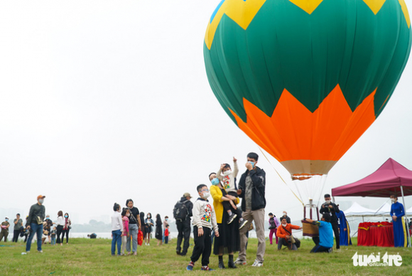 1 Tam Dung Bay Khinh Khi Cau O Ha Noi Ban To Chuc Noi Gi