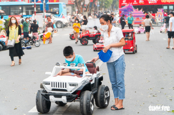 3 Cac Khu Vui Choi Dong Nghit Tre Em Sao Ha Noi Van Doi Tiem Vac Xin Moi Cho Tre Toi Truong