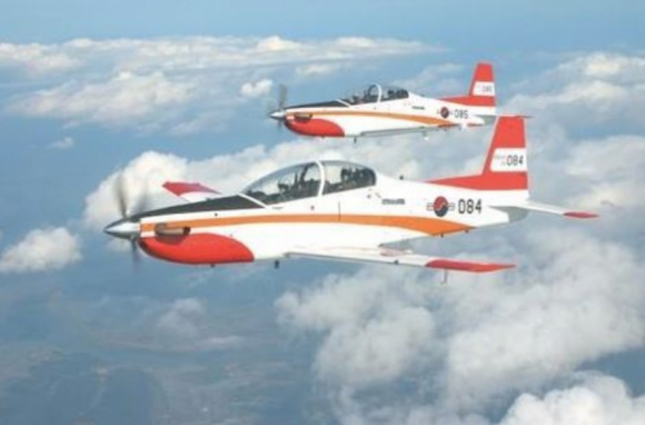 1 Hai May Bay Cua Khong Quan Han Quoc Va Cham 3 Phi Cong Thiet Mang