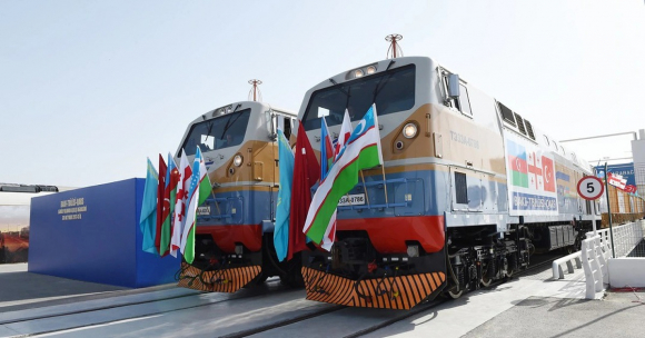 1 Azerbaijan Va 3 Quoc Gia Ky Tuyen Bo Ve Hanh Lang Dong Tay Xuyen Caspi