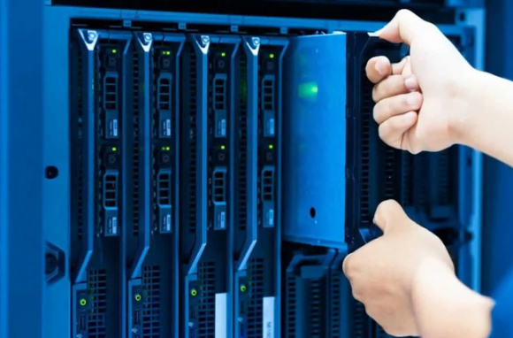 1 Chiu Lenh Trung Phat Va Su Ra Di Cua Cac Cong Ty Phuong Tay Nga Sap Het Noi Luu Tru Du Lieu