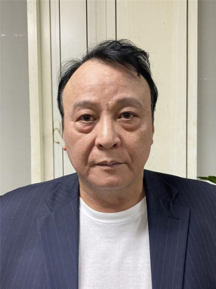 2 Chu Tich Tan Hoang Minh Vua Bi Bat Ong Trum Nam Giu Hang Loat Du An Nghin Ti Voi Khoi Tai Sai Kech Xu
