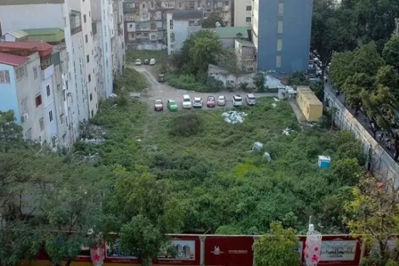 4 Nhung Thuong Vu Dat Vang Kin Tieng Cua Tan Hoang Minh