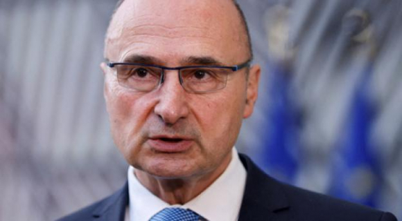 1 Croatia Truc Xuat 24 Nhan Vien Ngoai Giao Nga