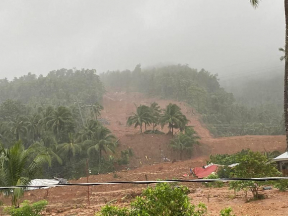 1 Philippines Hung Con Bao Dau Tien Trong Nam It Nhat 25 Nguoi Chet