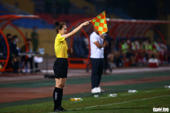 4 Trong Tai Nu Xuat Hien Tai Cup Quoc Gia 2022