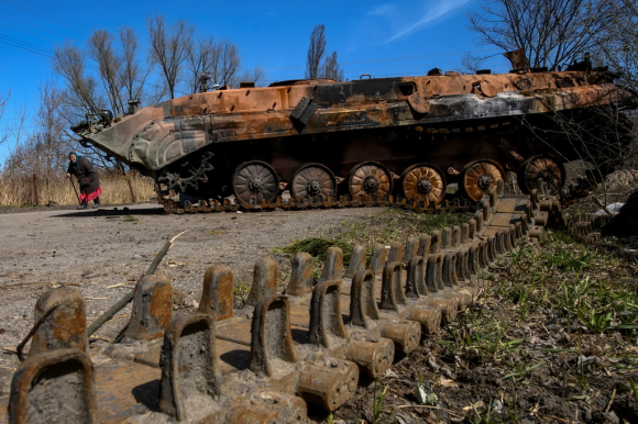 1 Chien Su Den Trua 154 Tau Chien Nga Chim O Bien Den No Lon O Kyiv