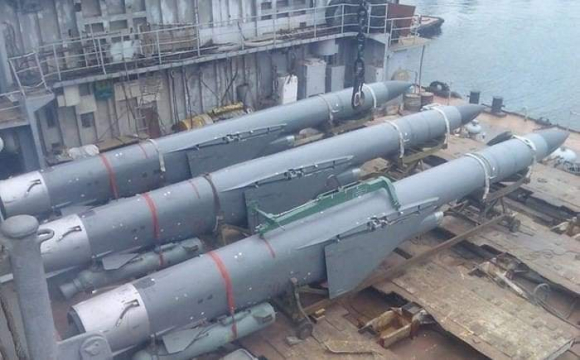 3 Mat Tau Chu Luc Moskva Anh Huong The Nao Den Ham Doi Nga O Bien Den