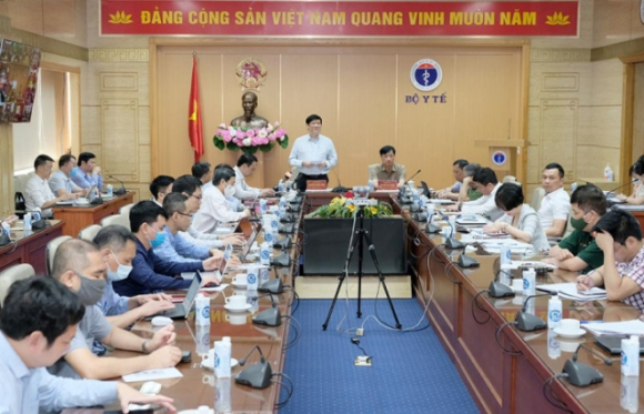2 Bo Truong Y Te Se Bo Khai Bao Y Te