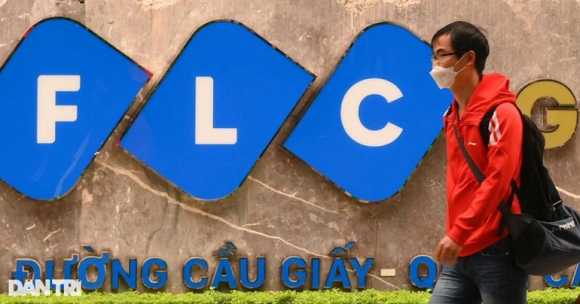 1 Tru So Flc Bi Gan No Cho Ocb Ngan Hang Do Dai Gia Ho Trinh Lam Chu Tich