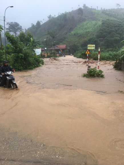 8 Mua Lu Lon O Bac Giang Hang Tram Ngoi Nha Chim Trong Bien Nuoc