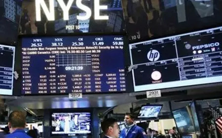 1 My Dung Tren Bo Vuc Cuoc Khung Hoang Chung Khoan Sut Giam