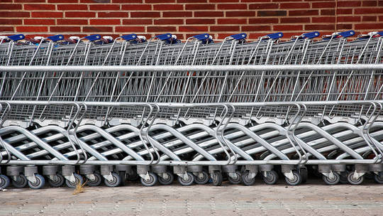 1 Quoc Gia Chau Au Chung Kien Lam Phat Cao Nhat Nhieu Thap Ky