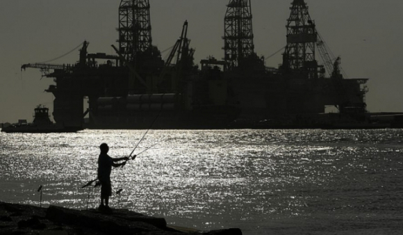 1 Tong Thong Biden Huy Hop Dong Cho Thue Dau Khi Khong Lo Gay Phan No Cho Nganh Nang Luong