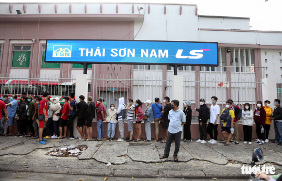 1 Nguoi Sai Gon Doi Nang Hon 3 Tieng De Mua Ve Tran Viet Nam   Afghanistan