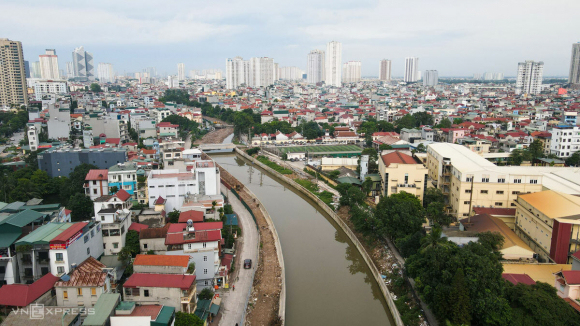 2 5 Ly Do Khien Ha Noi Ngap Khi Mua Lon