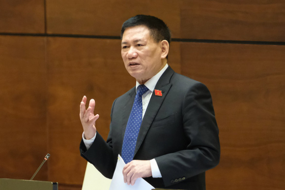 1 Bo Truong Ho Duc Phoc Co Tinh Trang Loi Dung Chung Khoan De Rua Tien