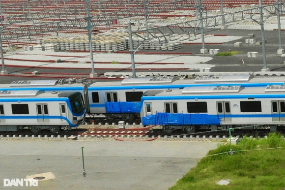 1 Vet Ve Bay Tai 2 Toa Tau Metro So 1 Duoc Che Lai Bang Bang Keo
