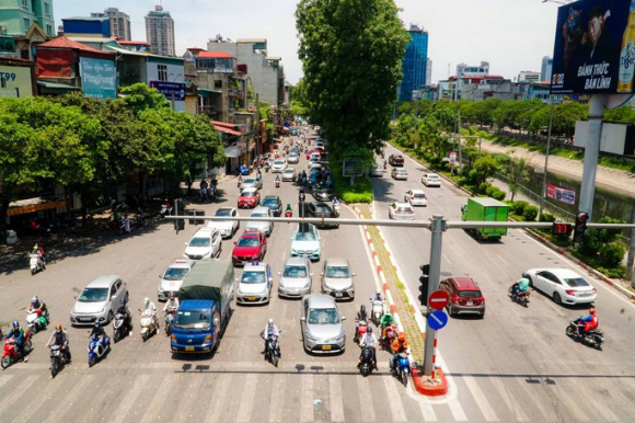 1 Nguoi Dan Ha Noi Chong Choi Nang Nong Bong Rat Gan 40 Do C