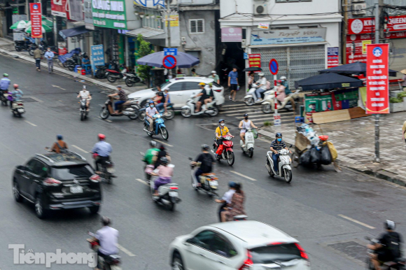 5 Duong Pho Ha Noi Tac Khong Loi Thoat Sau Con Mua Tam Ta