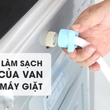 2 Ve Sinh May Giat Cua Ngang Don Gian De Lam Chi It Phut La Sach Bong Nhu Moi