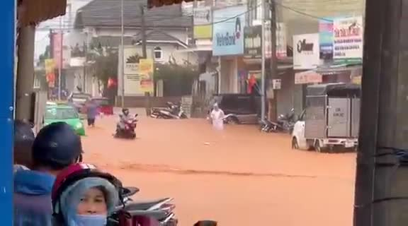 4 Da Lat Ngap Nang Ngay Dau Nghi Le 29