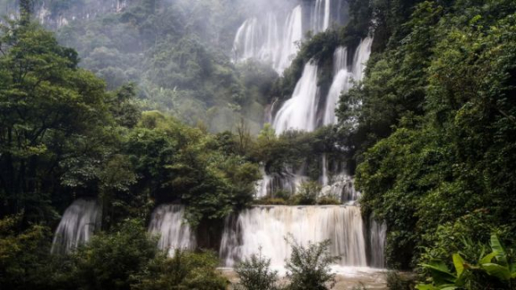 2 Hai Nguoi Viet Nam Sa Vao Bay Buon Nguoi O Myanmar Vi Di Tour Du Lich Thai Lan Gia Re