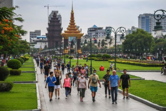 3 Di Mua Usd Thue Mua 5000 Usd Duoc Tra Cong 15 2 Trieu Dongngay
