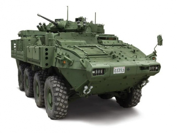 2 Thiet Giap Lav 60 Canada Vien Tro Cho Ukraine Xuat Hien Tren Duong Cao Toc Duc