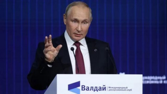 1 Putin The Gioi Doi Mat Voi Thap Ky Nguy Hiem Nhat Ke Tu The Chien Ii