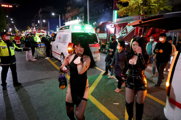 2 Tong Thong Han Quoc Tuyen Bo Quoc Tang Sau Tham Kich Dem Le Halloween Khien 151 Nguoi Chet Hon 150 Nguoi Bi Thuong