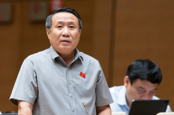 3 Cam Giay E A Doc Moi Nguoi Di Mot Huong Sao Goi La Thao Luan Quoc Hoi