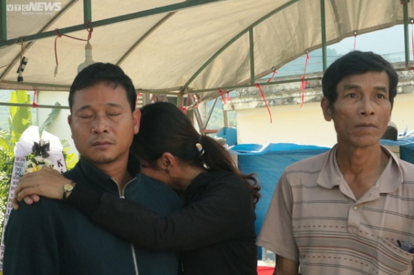 4 Thi The Nu Sinh Tu Han Quoc Ve Nha Trong Nhung Giot Nuoc Mat Tiec Thuong