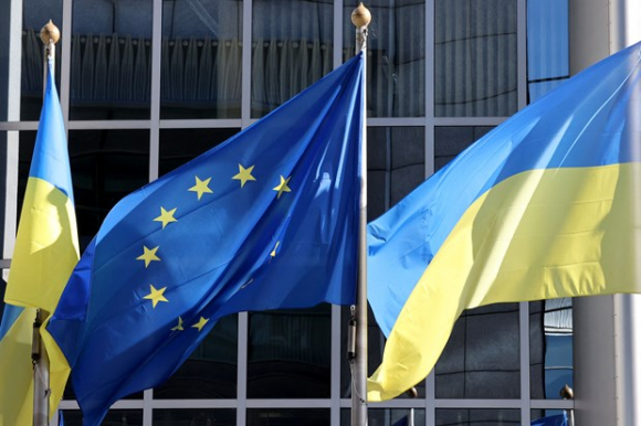 1 Ec De Xuat Goi Tai Chinh Quan Trong Cho Ukraine Trong Nam 2023