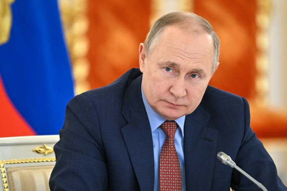 1 Putin Ky Luat Cho Phep Goi Nhap Ngu Nguoi Tung Co Tien An