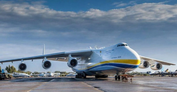 1 Ukraina Dang Che Tao Chiec May Bay An 225 Mriya Moi O Dia Diem Bi Mat