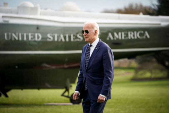 1 Chuyen Cong Du Nang Ganh Cua Ong Biden