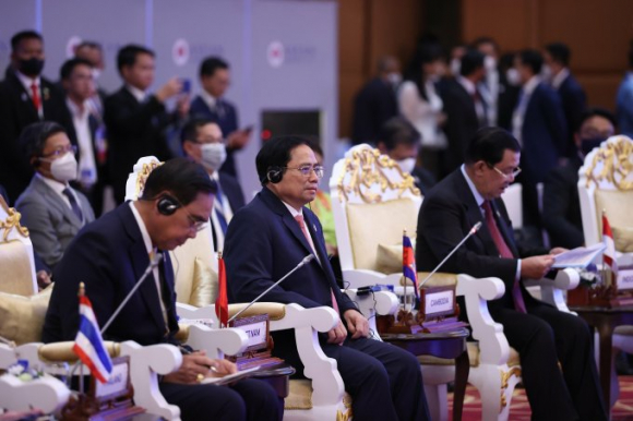 1 Thu Tuong Doi Thoai Voi Doanh Nghiep Thanh Nien Asean