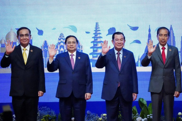 2 Lanh Dao Cac Nuoc Asean Hop Cap Cao Truc Tiep Sau Hon 2 Nam