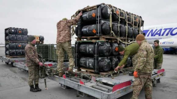 1 Lau Nam Goc Lam Gi De Lap Kho Vu Khi Thieu Hut Gui Sang Ukraine