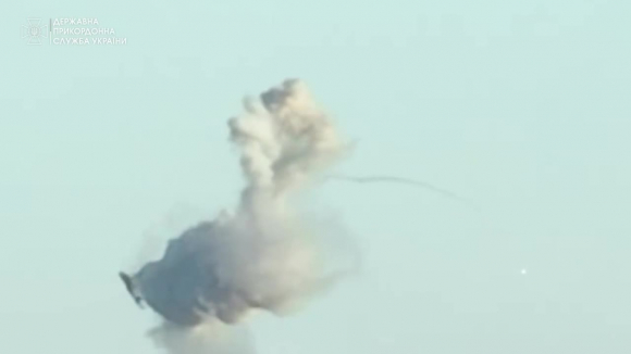 2 Ukraine Dang Video Phong Ten Lua Ban Roi Ca Sau Sat Thu Nga