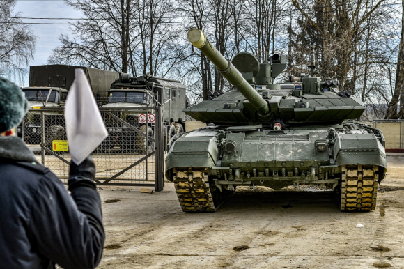 2 Nghi Van Don Vi Xe Tang Tinh Nhue Nhat Cua Nga Gap Ton That Lon O Ukraine