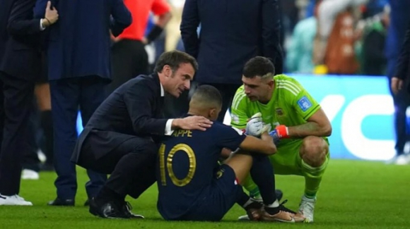 1 Tong Thong Phap An Ui Mbappe