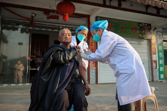 2 Trung Quoc Ghi Nhan 2 Ca Tu Vong Do Covid 19 Sau 3 Tuan Noi Long Chong Dich