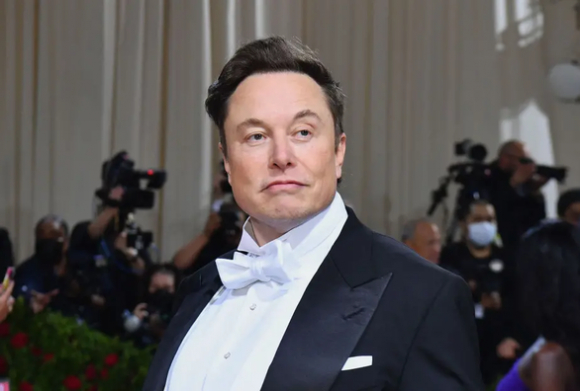 1 Elon Musk Tro Thanh Nguoi Dau Tien Trong Lich Su Mat Hon 200 Ti Usd