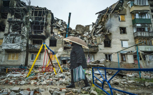 1 Ukraine O At Phao Kich Donetsk Tan Cong Khu Quan Su Quan Trong Cua Nga Nhieu  Linh Nga Thuong Vong