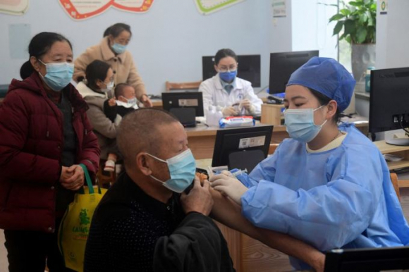 1 Bao Anh Noi Eu Muon Cap Vaccine Covid 19 Mien Phi Cho Trung Quoc