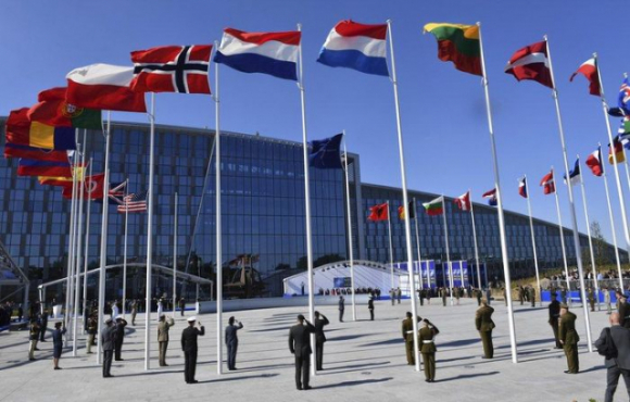 1 Anh Se Tiep Quan Vai Tro Chi Huy Luc Luong Dac Nhiem Cua Nato Vao Nam 2024