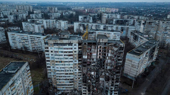 1 Nga Tap Kich Kharkov Sau Chuyen Tham Cua Ngoai Truong Duc